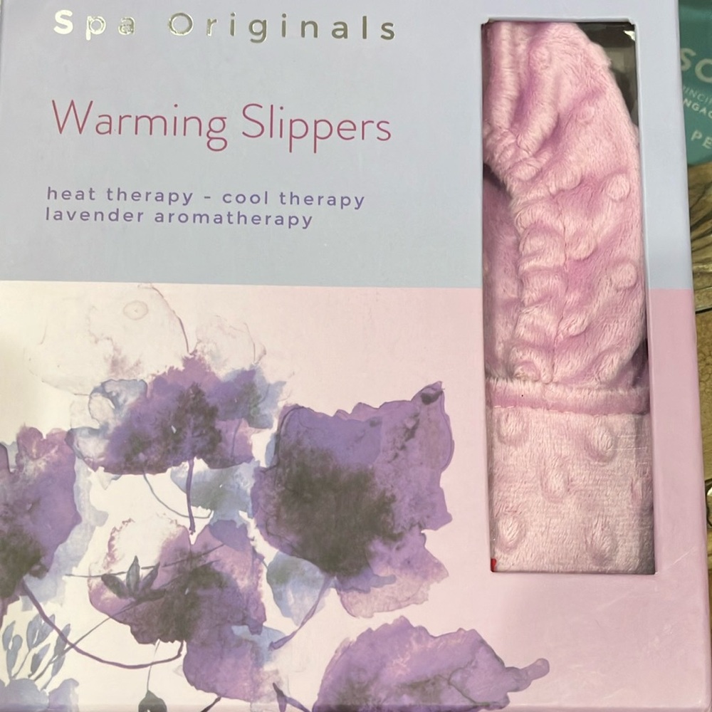 New!
Spa Originals Pink Warming Slippers